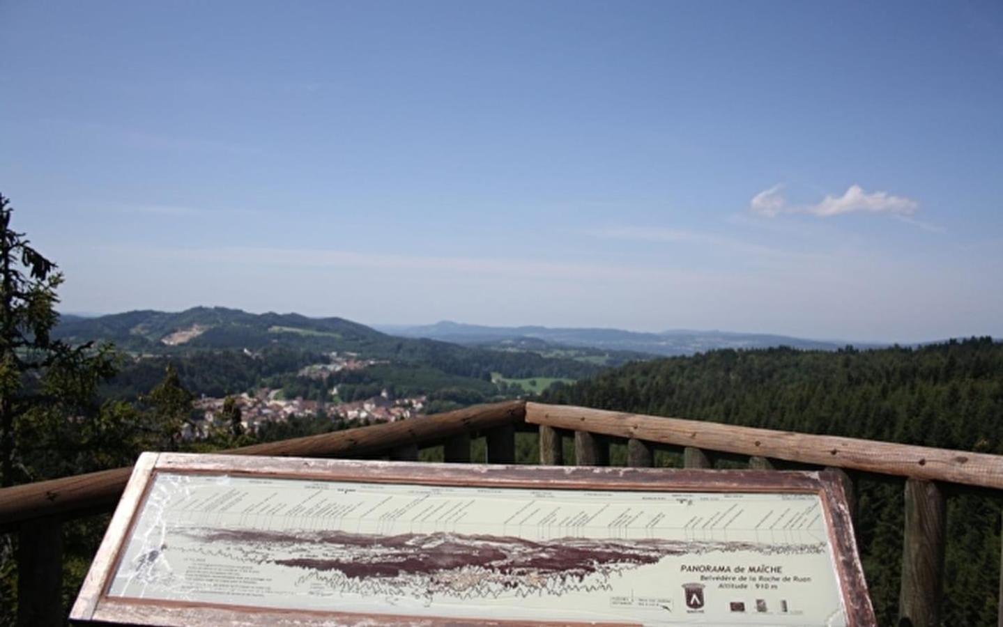 Gîte Le p'tit Chasseral Maîche Extérieur photo